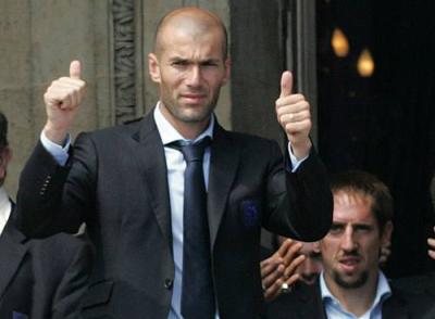 zidane  p&eacute;re  des joueurs